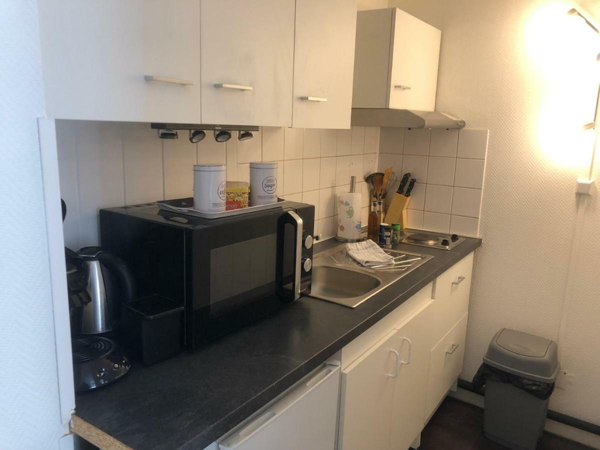 Studio Catho Plein Pied Apartment Lille Exterior foto